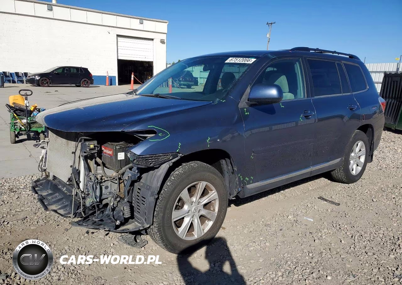 2012 Toyota Highlander Base