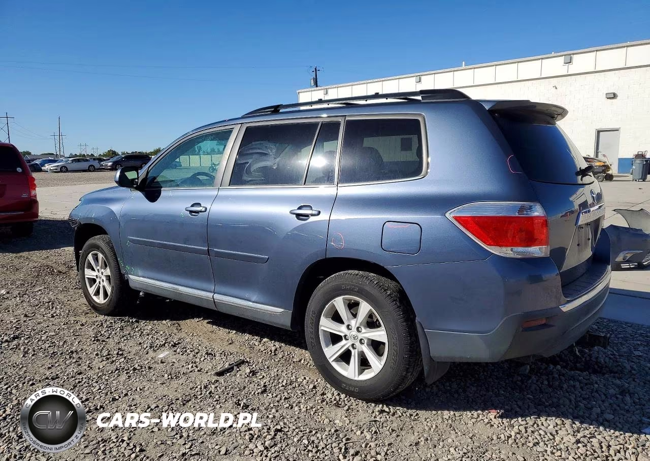 2012 Toyota Highlander Base VIN:5TDBK3EH3CS159521 - 2
