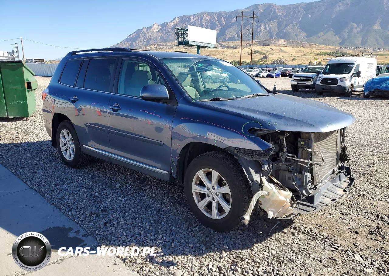 2012 Toyota Highlander Base VIN:5TDBK3EH3CS159521 - 4