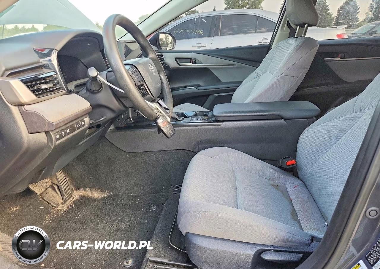 2025 Toyota Camry Le VIN:4T1DBADK2SU501444 - 7