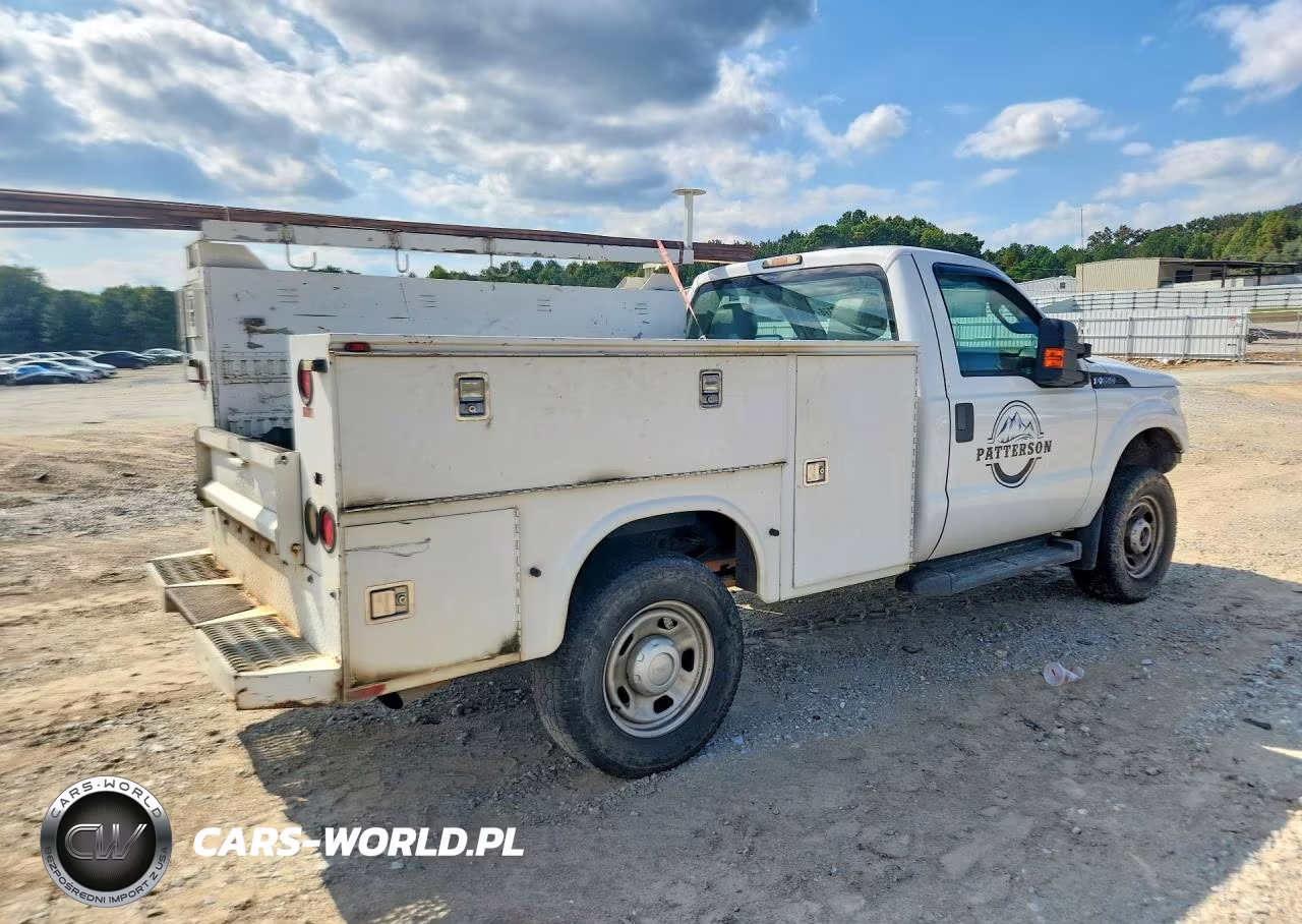 2012 Ford F350 Super Duty VIN:1FDBF3B68CEA08621 - 3