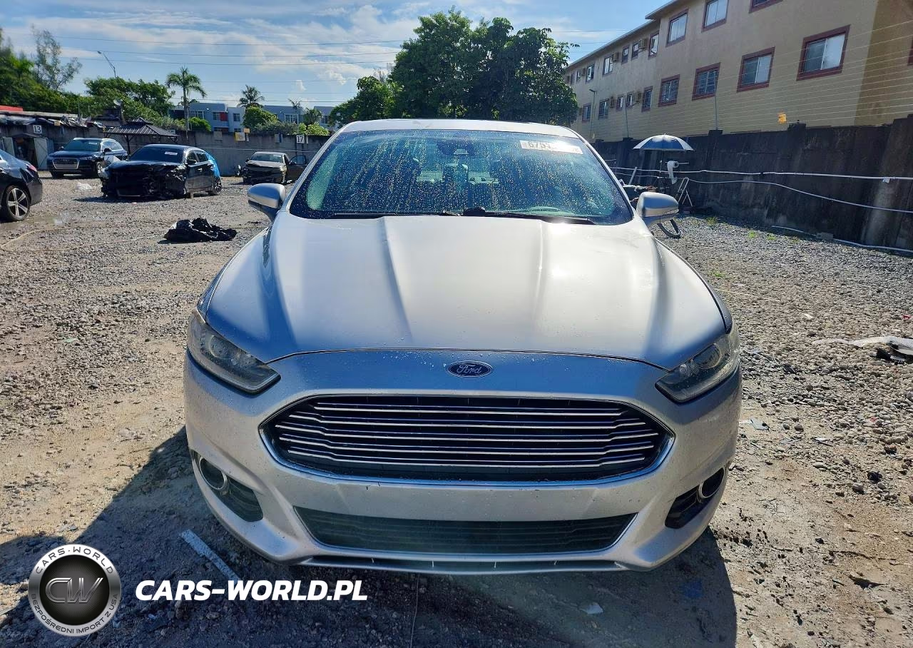 2014 Ford Fusion Titanium VIN:3FA6P0K96ER396160 - 5
