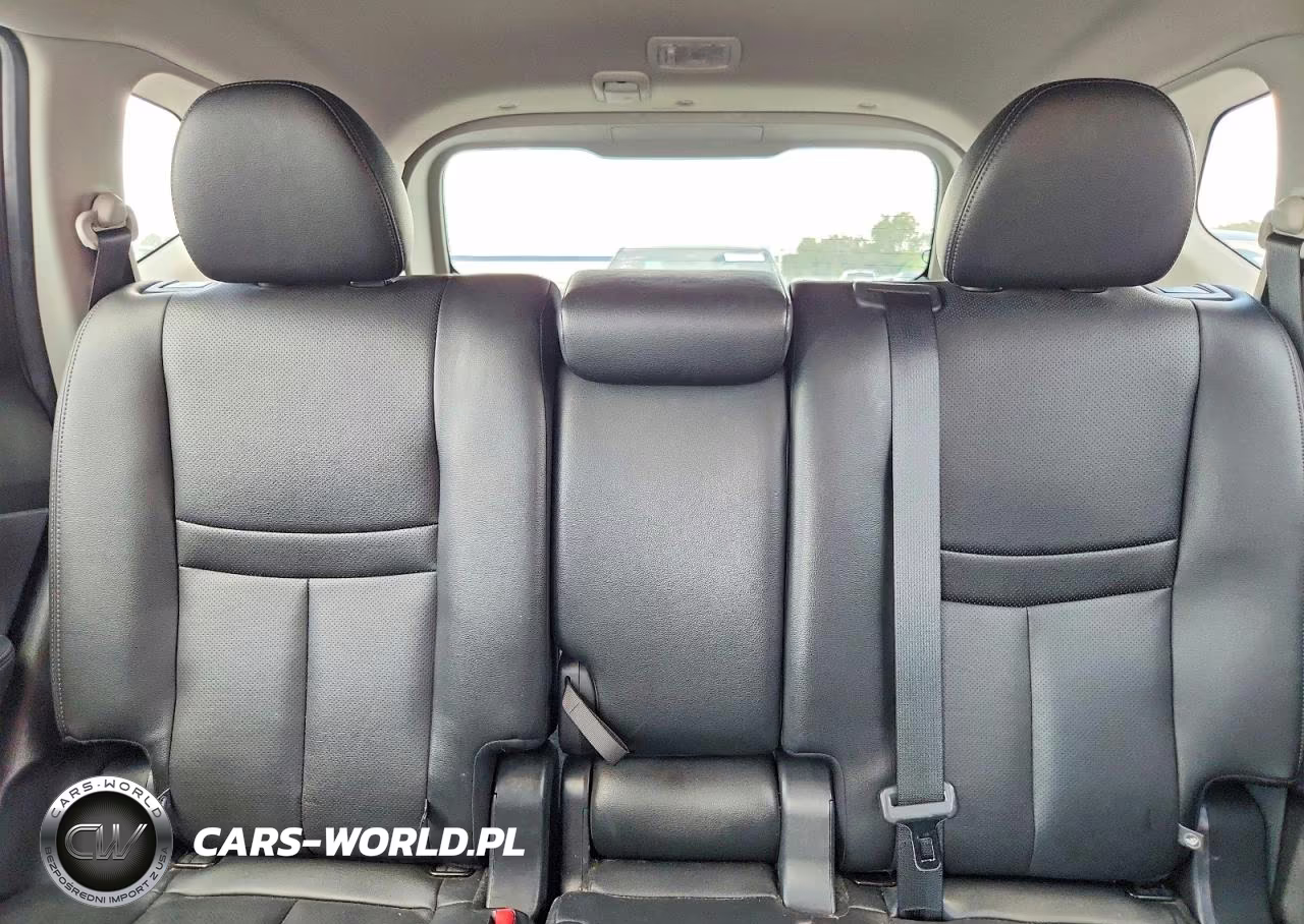 2019 Nissan Rogue S VIN:5N1AT2MT4KC805072 - 10