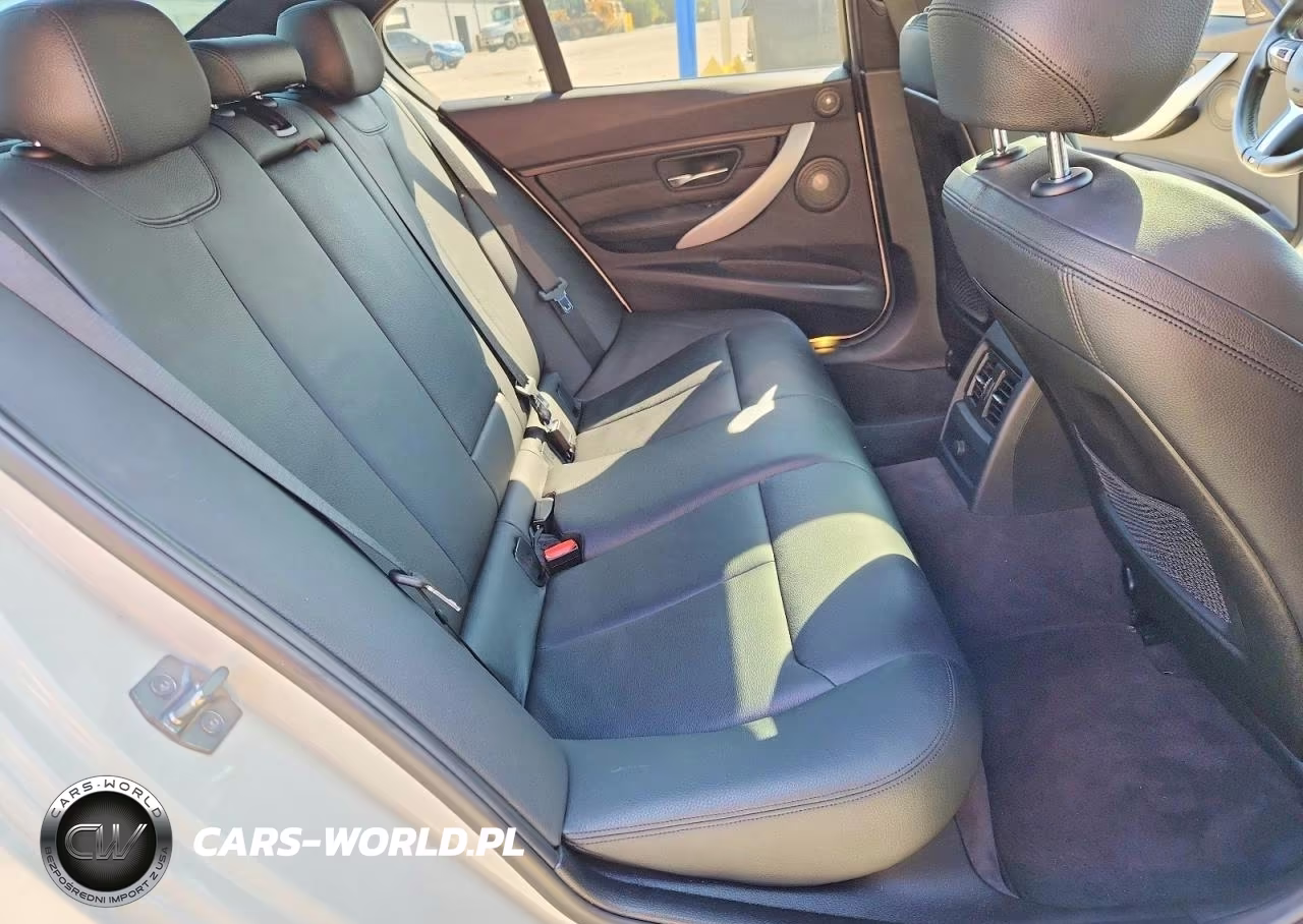 2015 BMW 335 I VIN:WBA3A9C51FKW74335 - 10