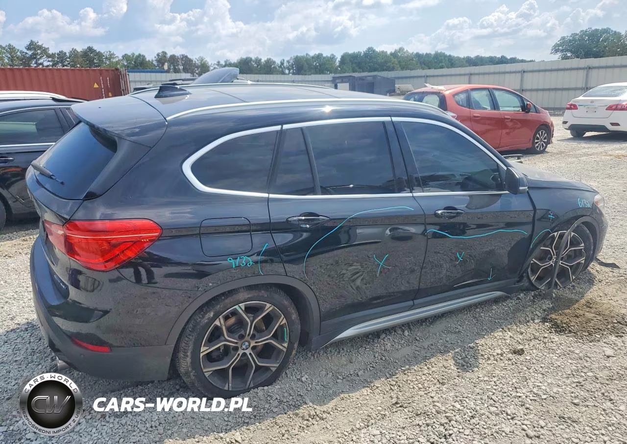 2020 BMW X1 xDrive28I VIN:WBXJG9C07L5P78452 - 3
