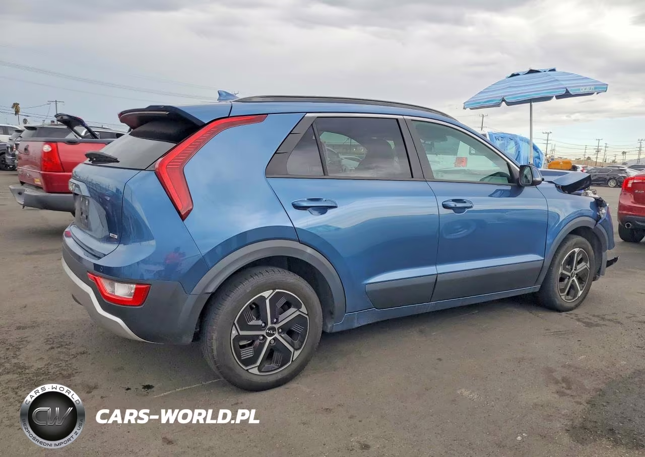 2024 Kia Niro Ex VIN:KNDCR3LE0R5182584 - 3