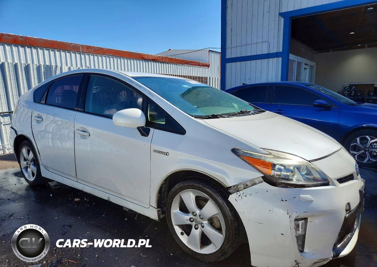 2014 Toyota Prius Five VIN:JTDKN3DU1E0378523 - 4