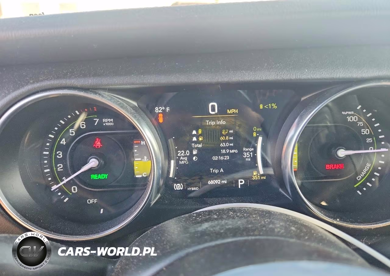 2021 Jeep Wrangler Unlimited Sahara 4Xe VIN:1C4JJXP6XMW698558 - 9