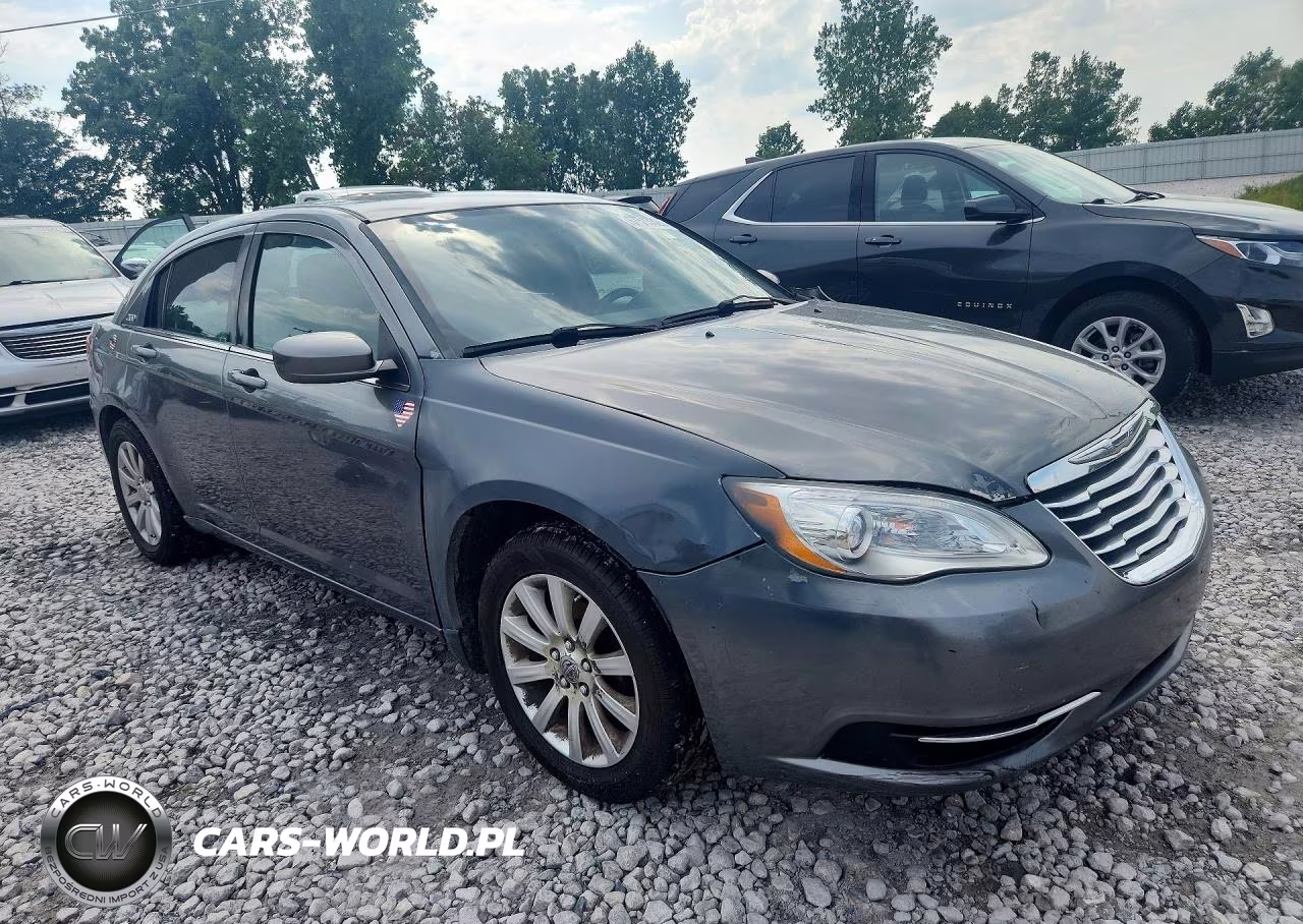 2012 Chrysler 200 Touring VIN:1C3CCBBB7CN119173 - 4