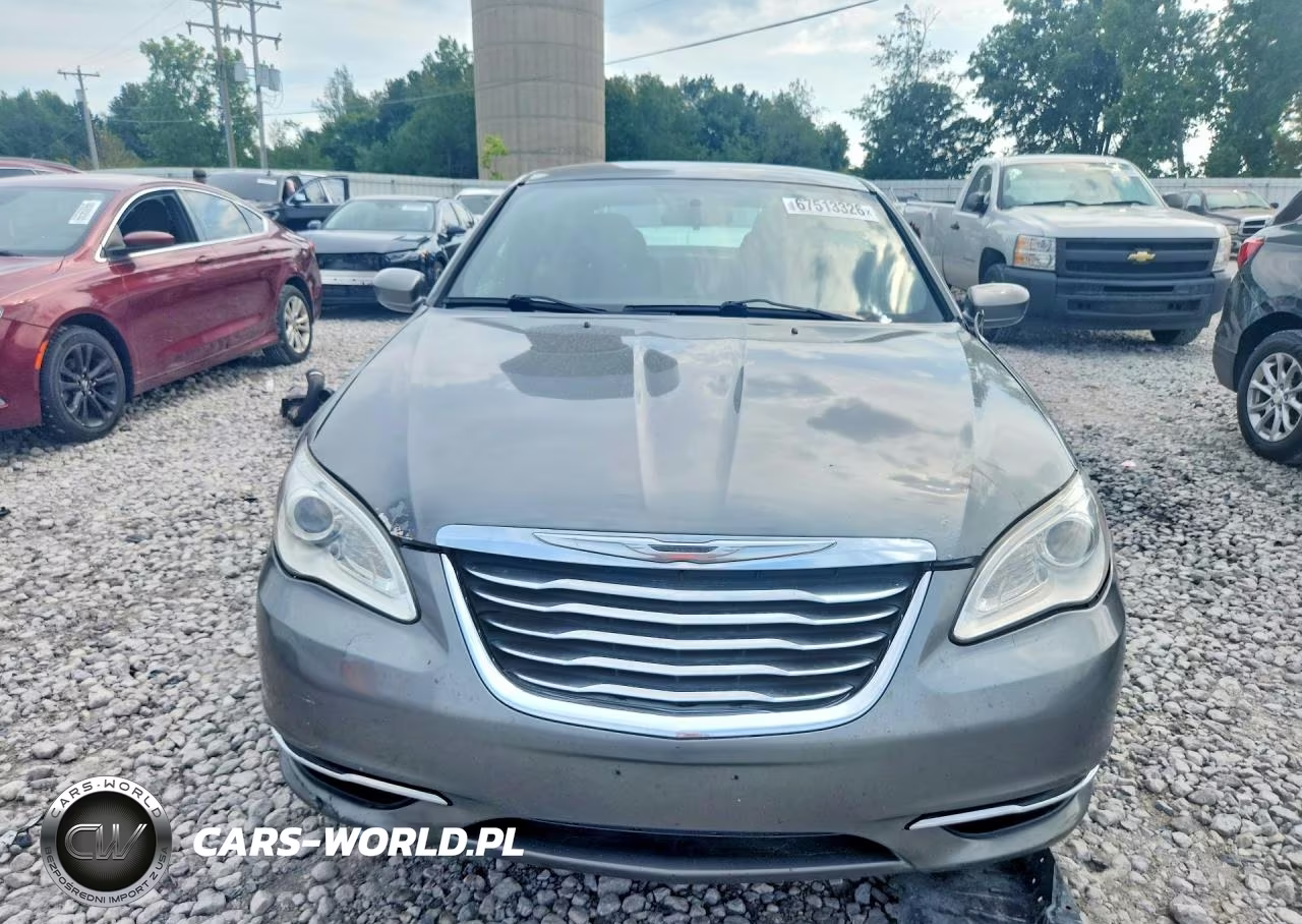 2012 Chrysler 200 Touring VIN:1C3CCBBB7CN119173 - 5