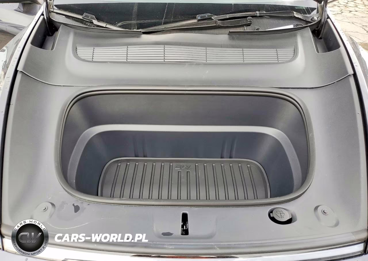 2026 Tesla Model Y VIN:7SAYGDED1TF431134 - 11