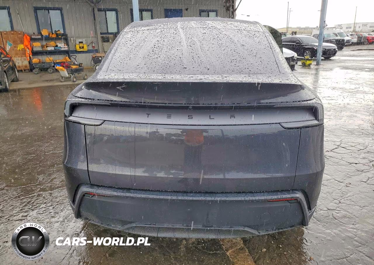 2026 Tesla Model Y VIN:7SAYGDED1TF431134 - 6
