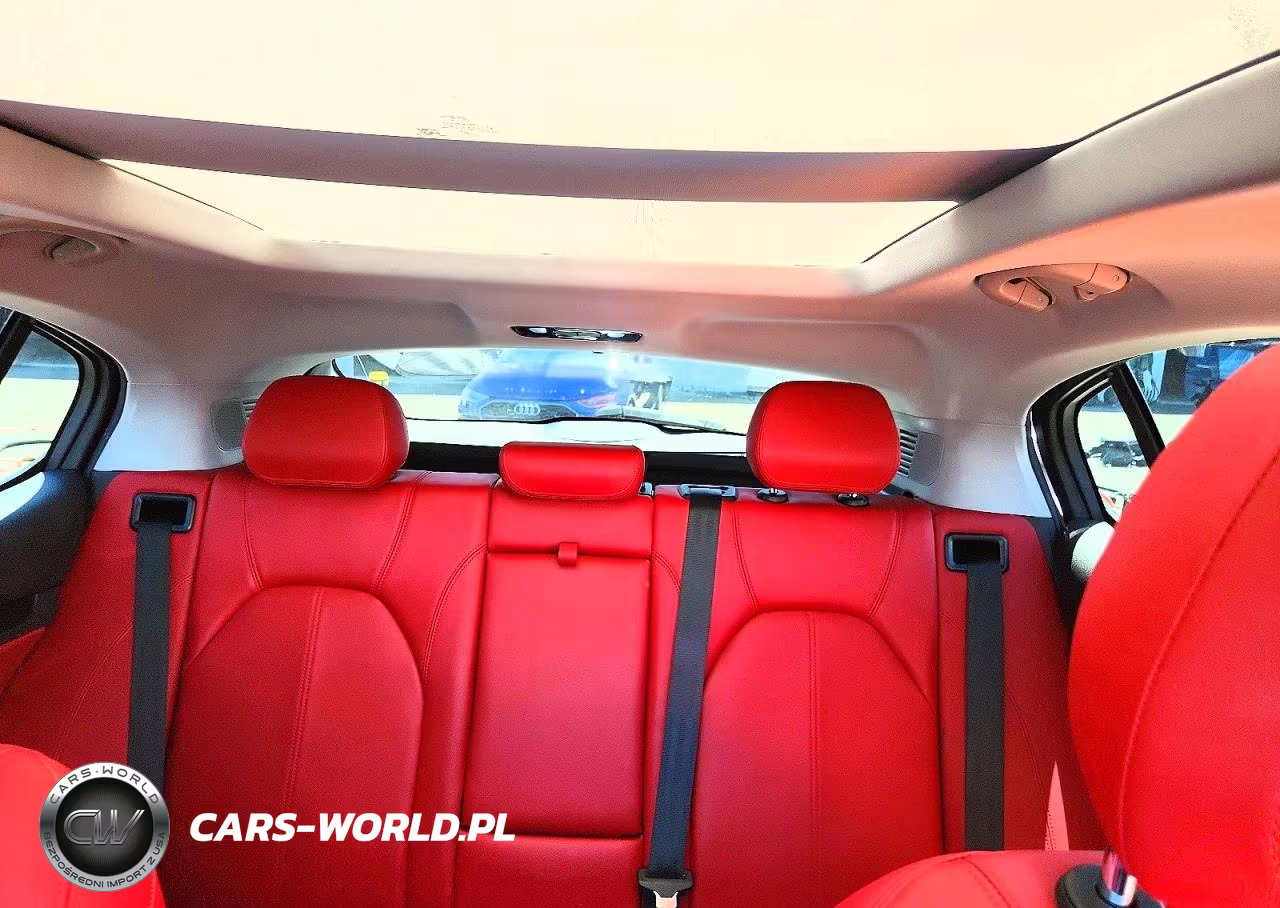 2020 Alfa Romeo Stelvio VIN:ZASPAJAN9L7C98658 - 10