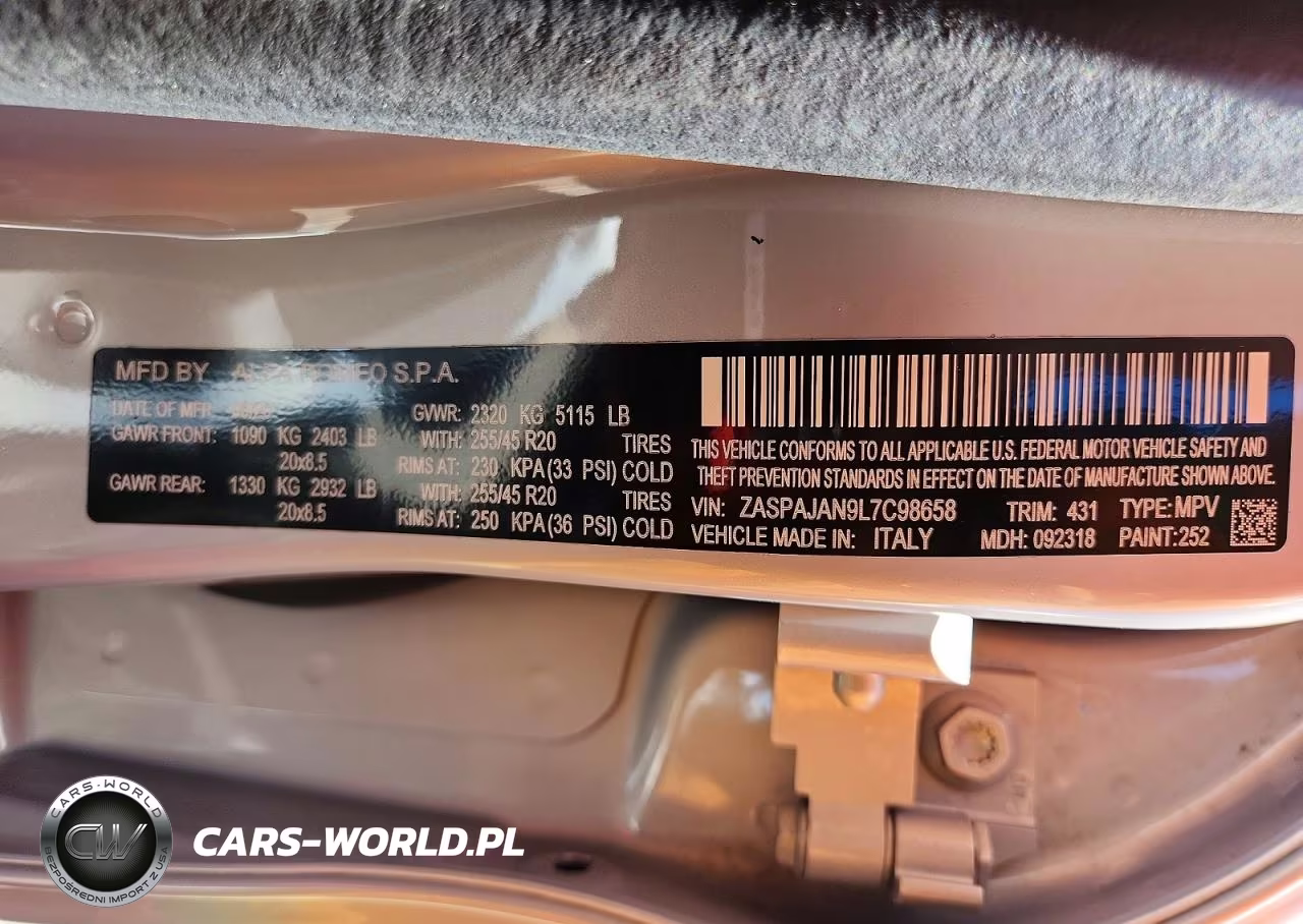 2020 Alfa Romeo Stelvio VIN:ZASPAJAN9L7C98658 - 14