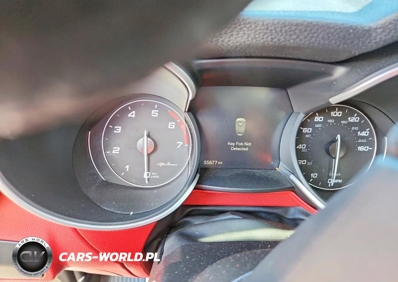 2020 Alfa Romeo Stelvio VIN:ZASPAJAN9L7C98658 - 9