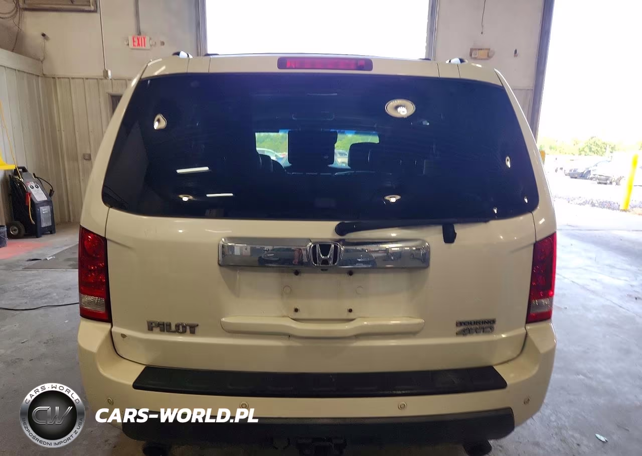 2011 Honda Pilot Touring VIN:5FNYF4H92BB049121 - 6