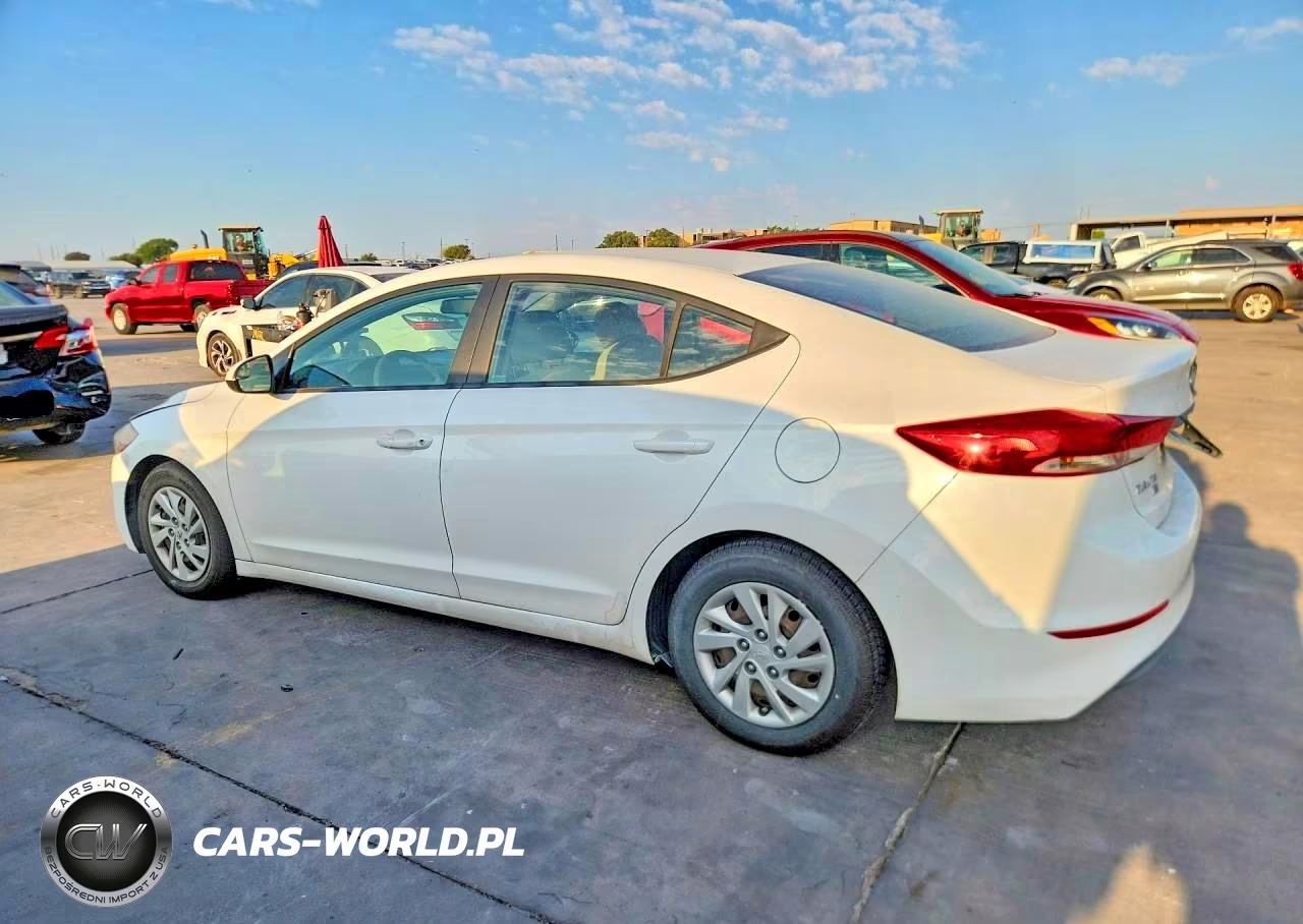 2018 Hyundai Elantra Se VIN:5NPD74LF4JH216992 - 2