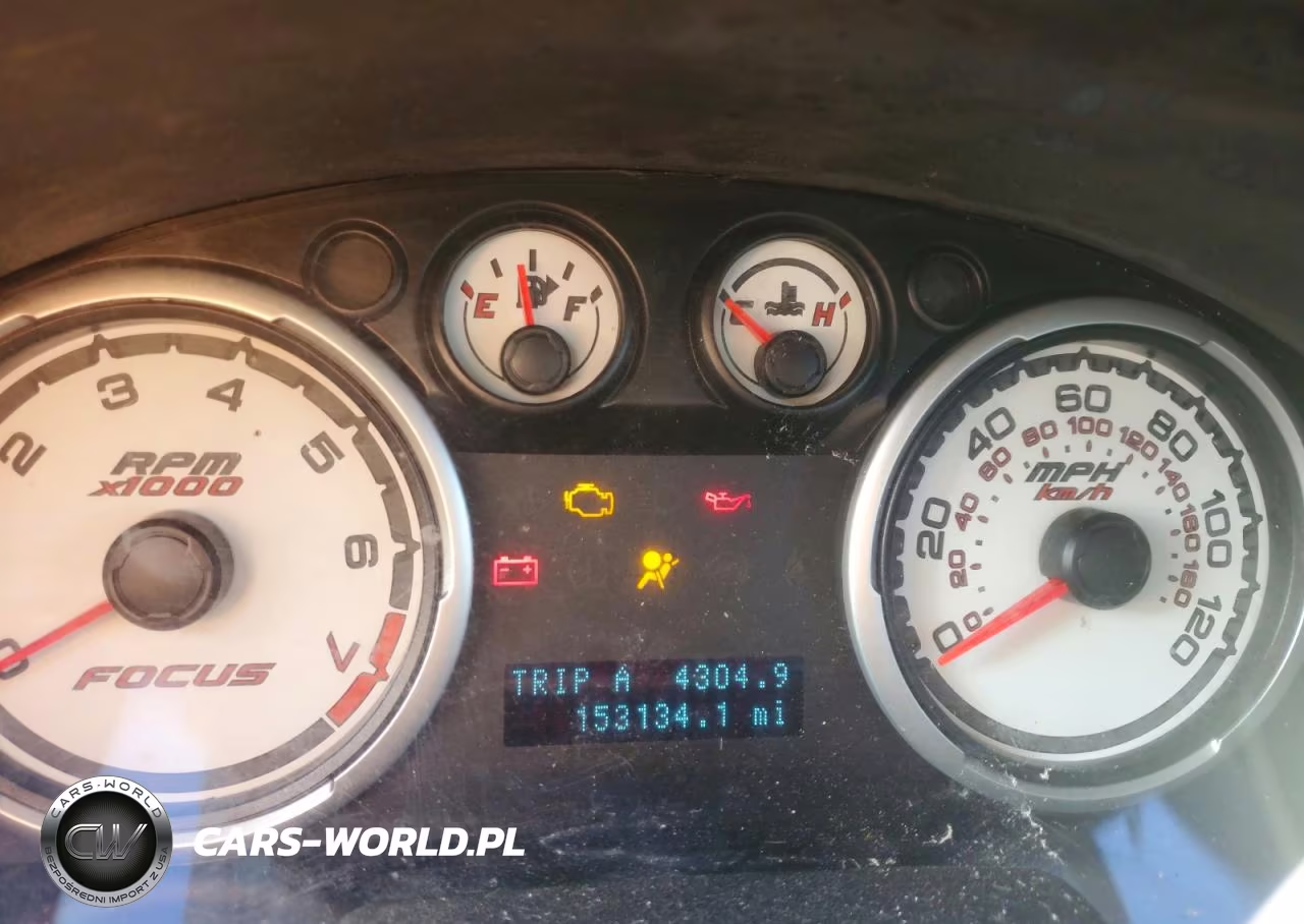 2009 Ford Focus Sel VIN:1FAHP37N49W185235 - 9