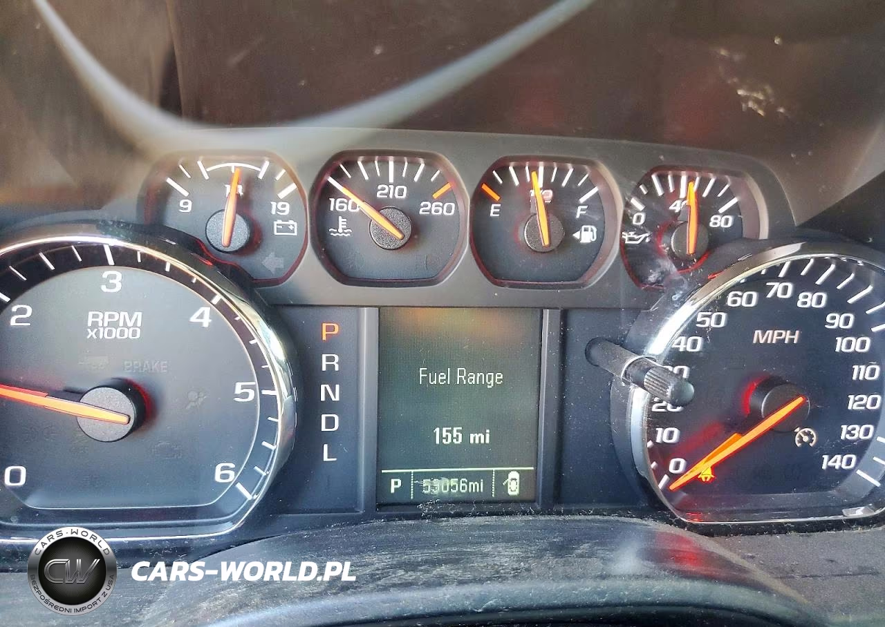 2018 Chevrolet Silverado K1500 VIN:1GCUKNEC2JF152470 - 9