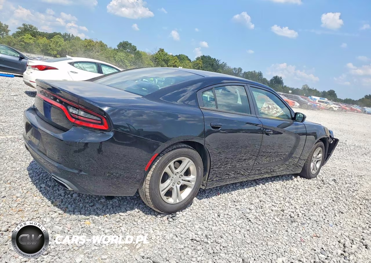 2017 Dodge Charger Se VIN:2C3CDXBG8HH583935 - 3