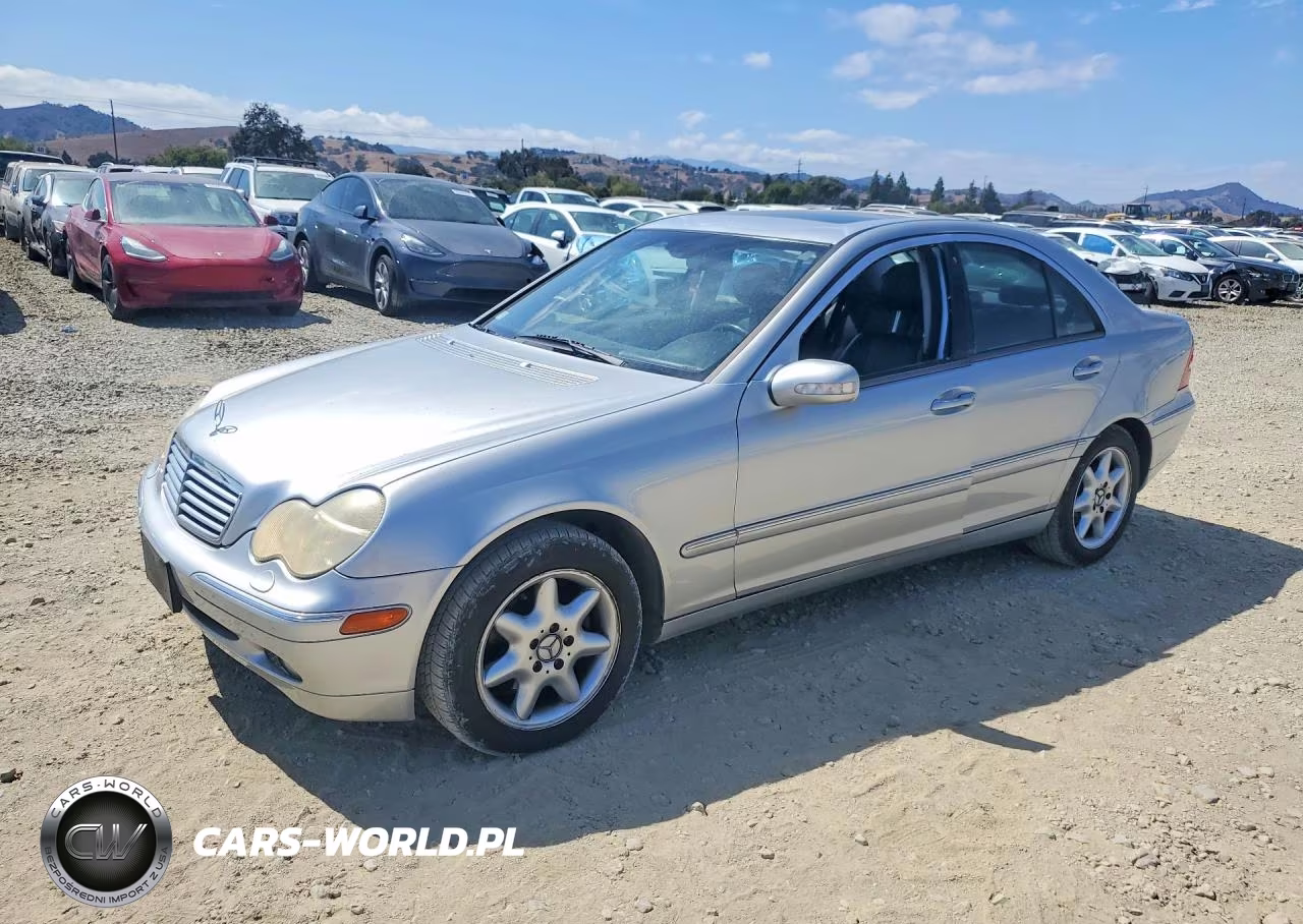 2003 Mercedes-Benz C 240 – zdjęcie 1 z 12