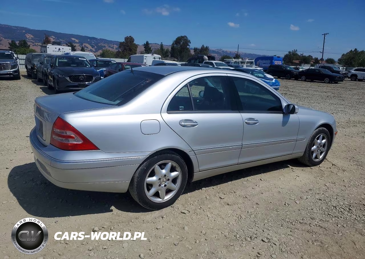 2003 Mercedes-Benz C 240 VIN:WDBRF61J23E011751 - 3