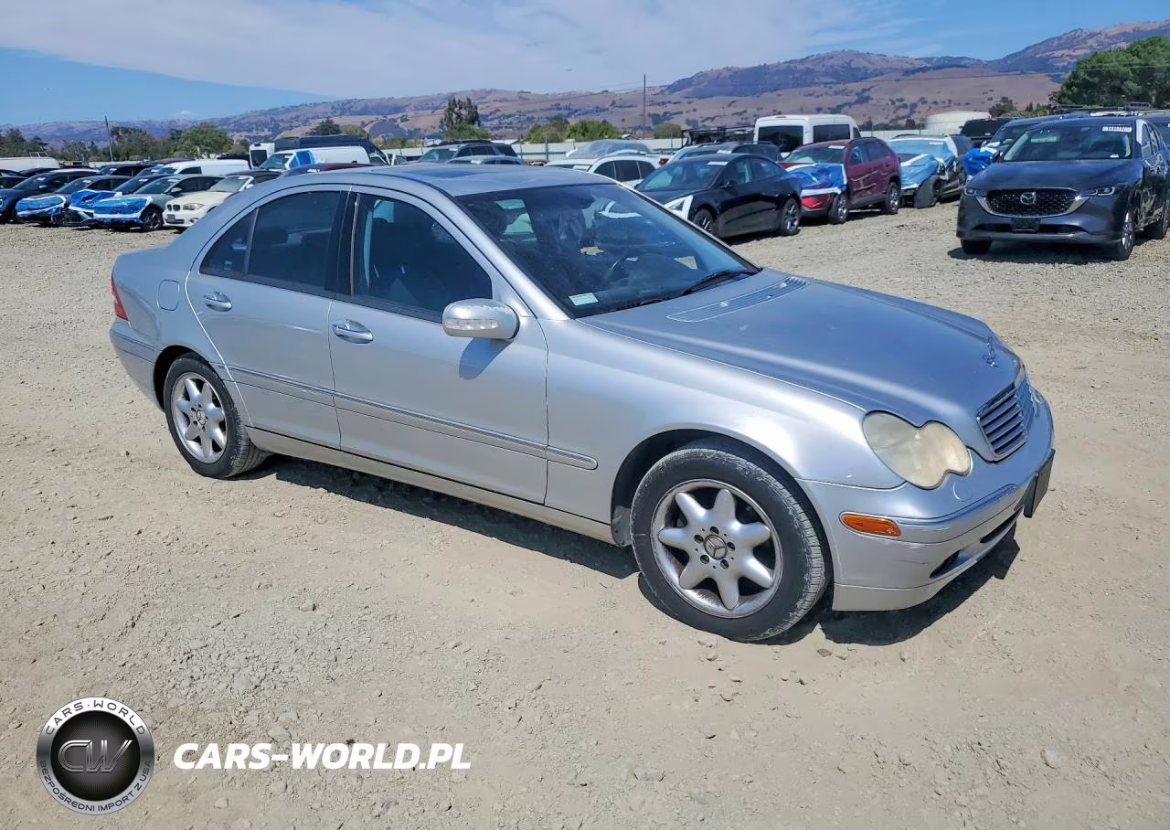 2003 Mercedes-Benz C 240 VIN:WDBRF61J23E011751 - 4