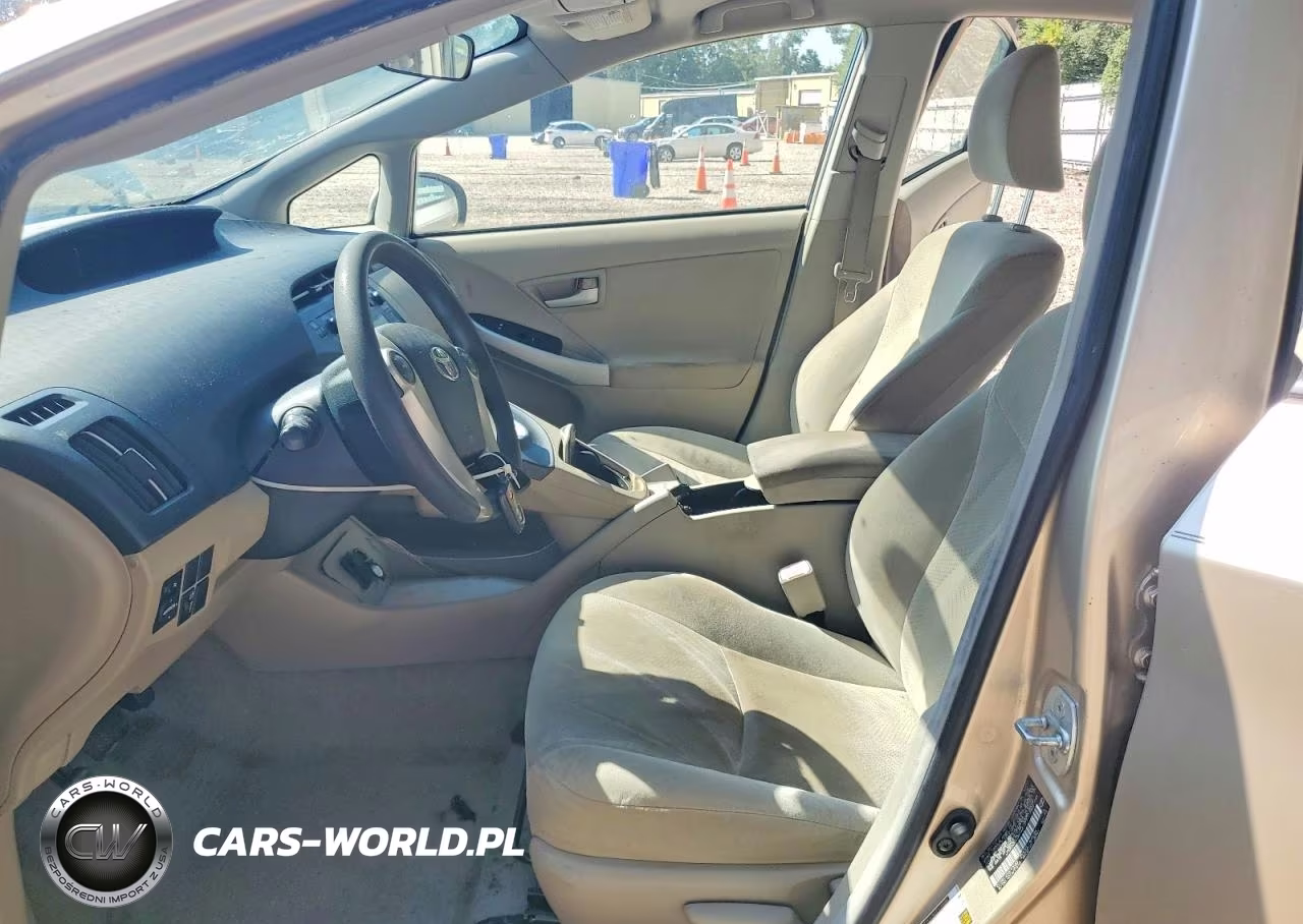 2011 Toyota Prius Two VIN:JTDKN3DU3B1447377 - 7