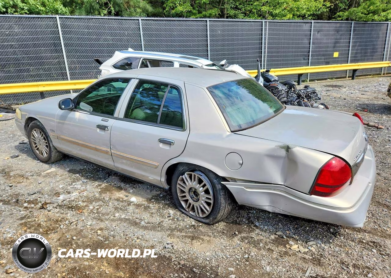 2009 Mercury Grand Marquis Ls VIN:2MEHM75V49X612381 - 2