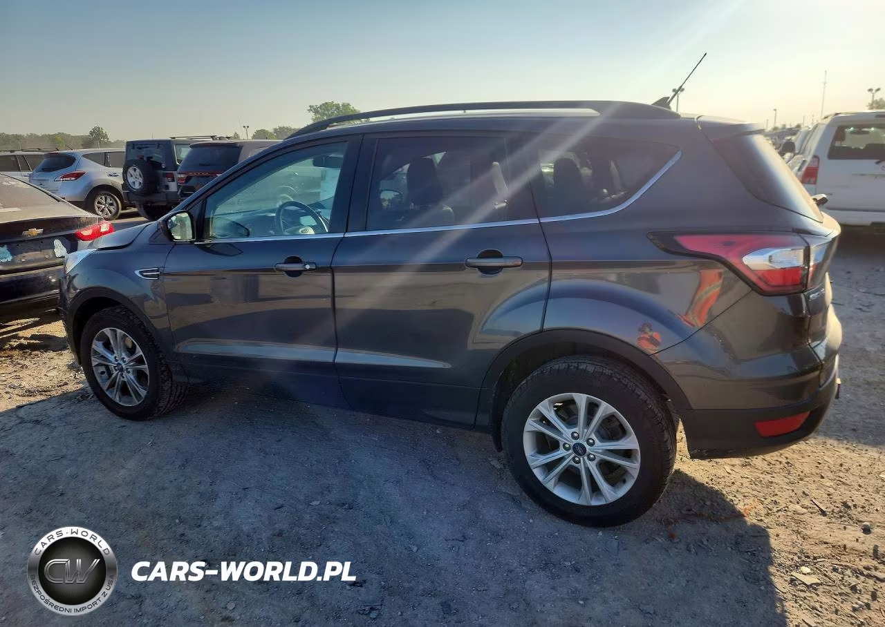 2018 Ford Escape Sel VIN:1FMCU9HD8JUD42718 - 2