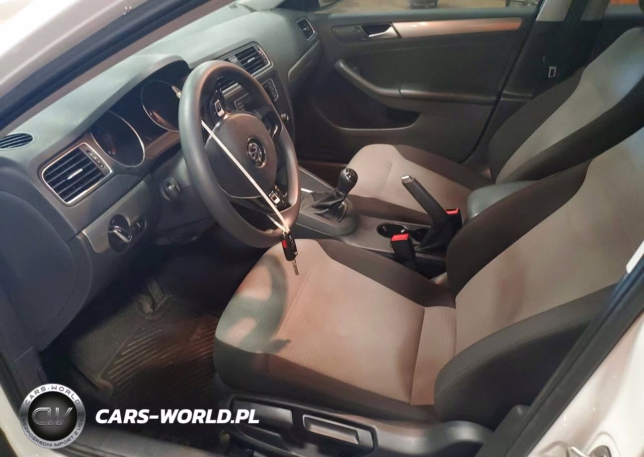 2018 Volkswagen Jetta S VIN:3VW167AJ7JM228950 - 7