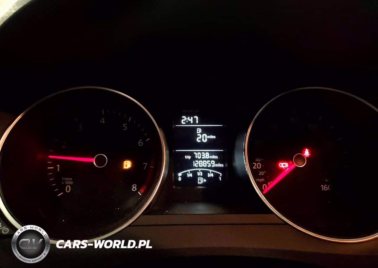 2018 Volkswagen Jetta S VIN:3VW167AJ7JM228950 - 9