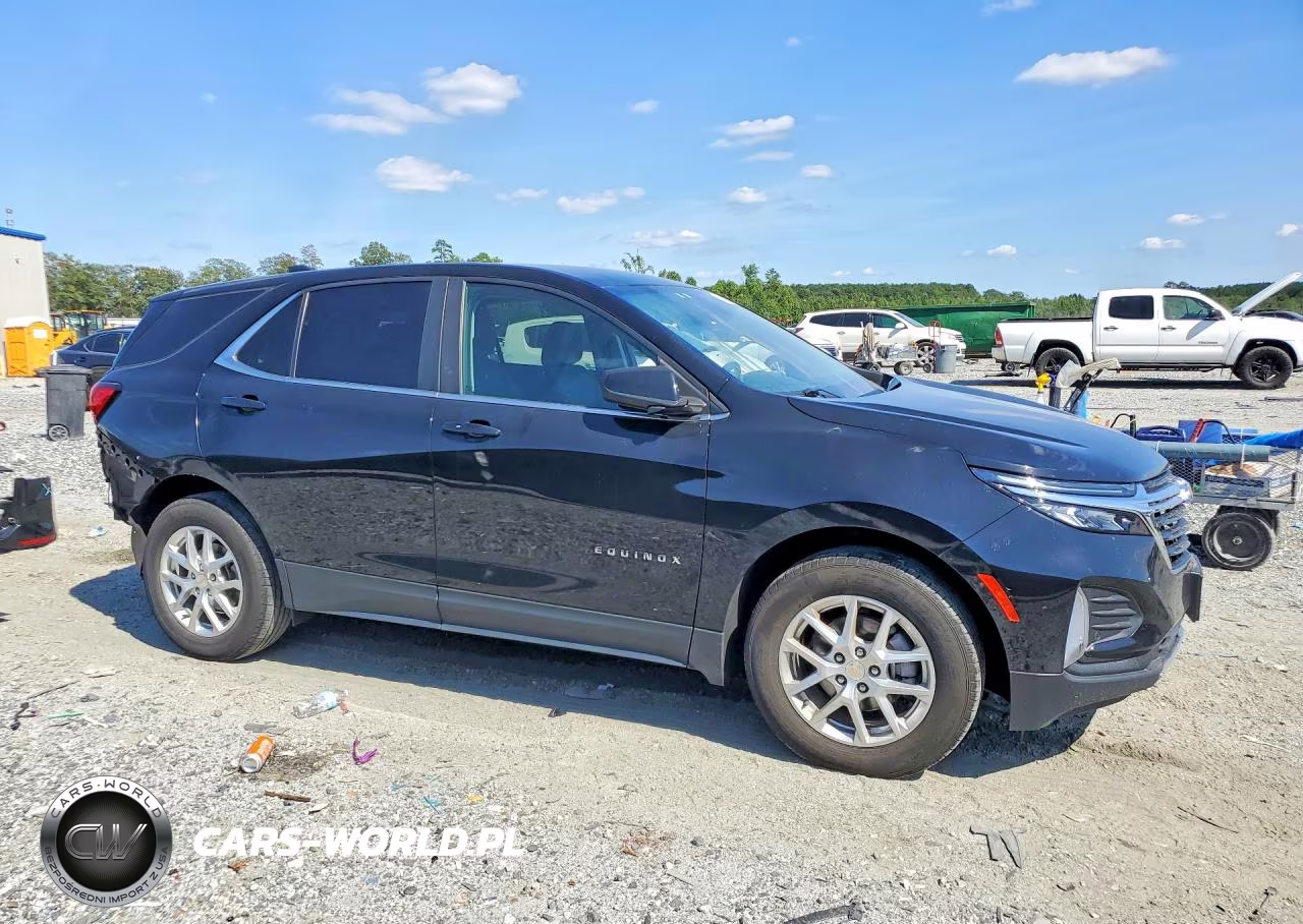2023 Chevrolet Equinox Lt VIN:3GNAXJEG8PL253602 - 4