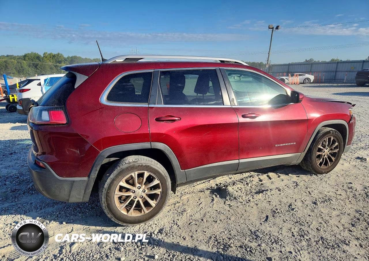 2019 Jeep Cherokee Latitude VIN:1C4PJLCB9KD264534 - 3