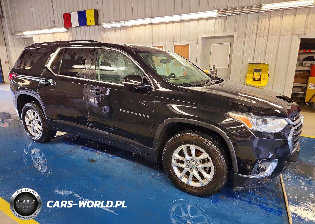 2019 Chevrolet Traverse Lt VIN:1GNERGKW7KJ238261 - 4