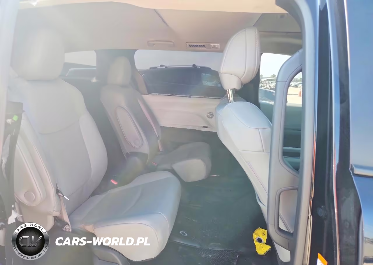 2025 Toyota Sienna Xle VIN:5TDJSKFC2SS2165XX - 11