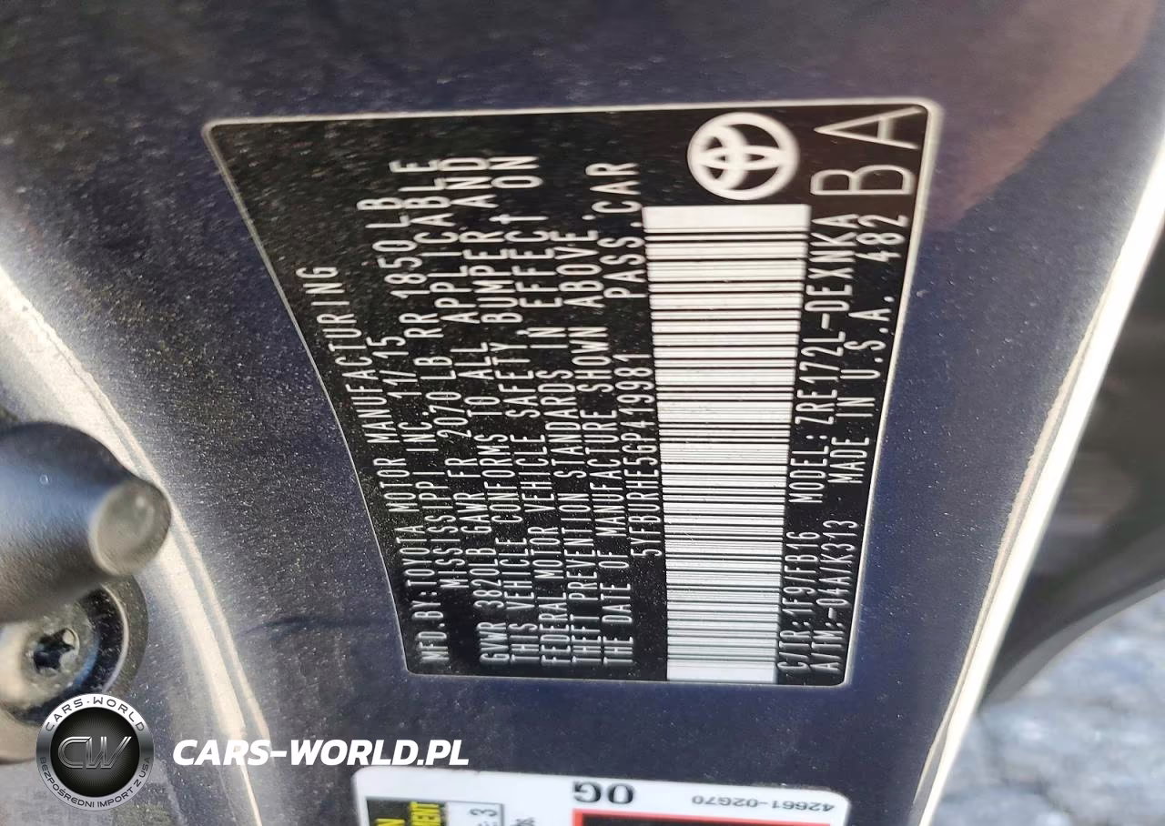 2016 Toyota Corolla Le VIN:5YFBURHE5GP419981 - 12