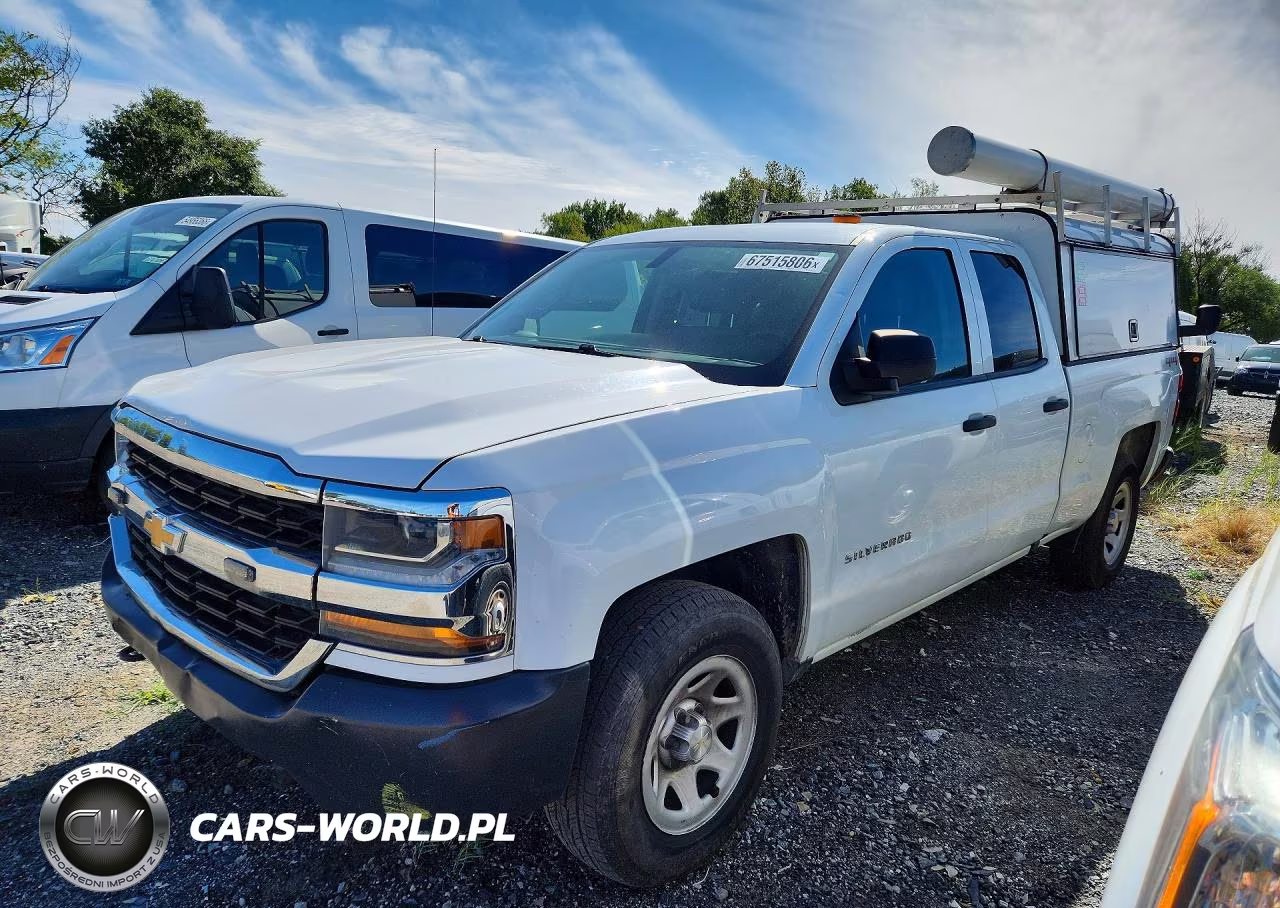 2018 Chevrolet Silverado K1500 VIN:1GCVKNEC0JZ355750 - 1