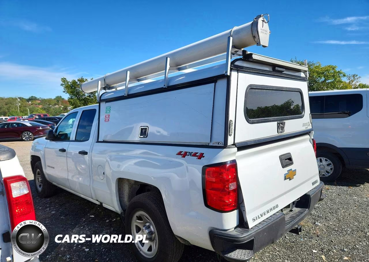 2018 Chevrolet Silverado K1500 VIN:1GCVKNEC0JZ355750 - 2
