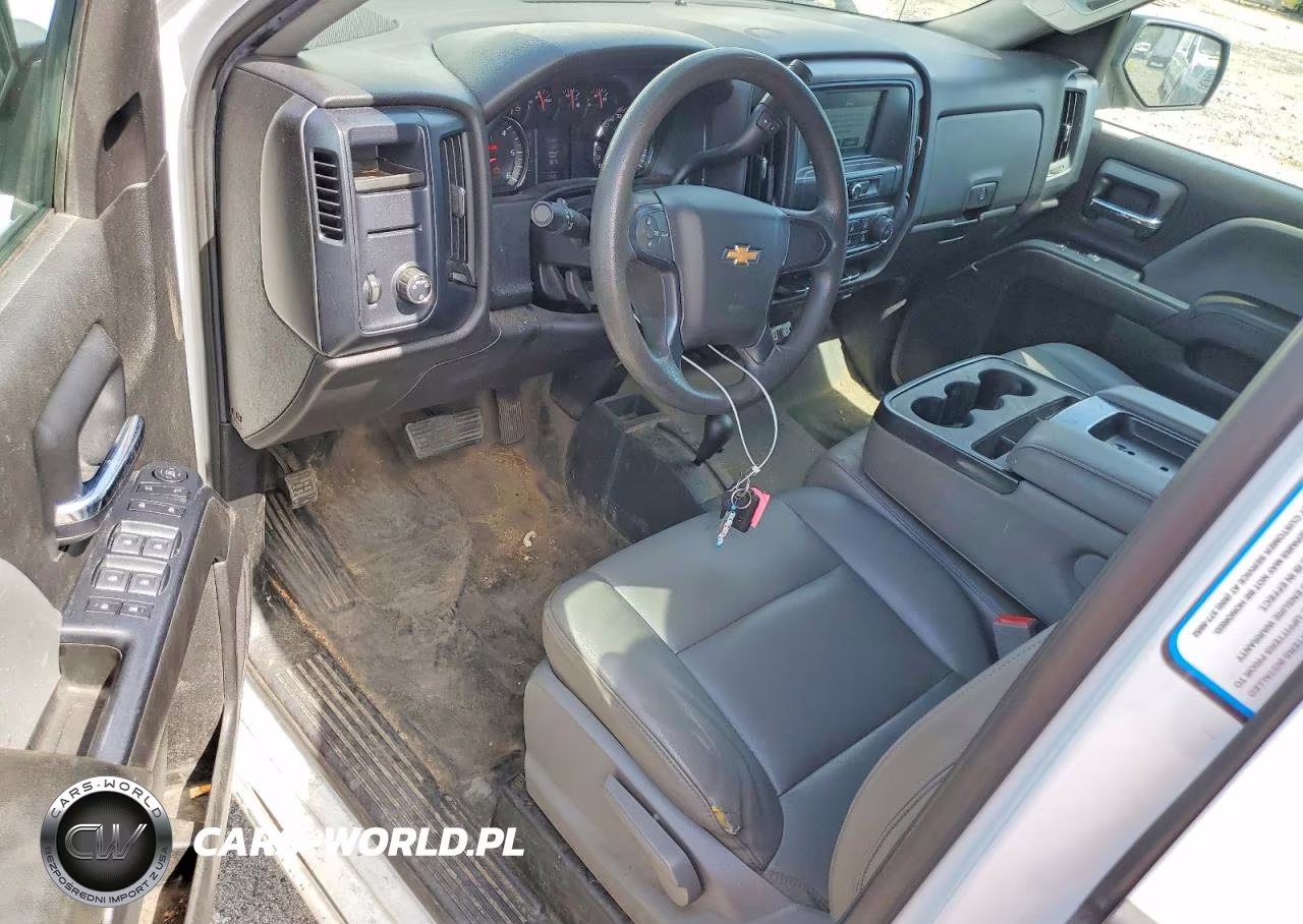 2018 Chevrolet Silverado K1500 VIN:1GCVKNEC0JZ355750 - 8