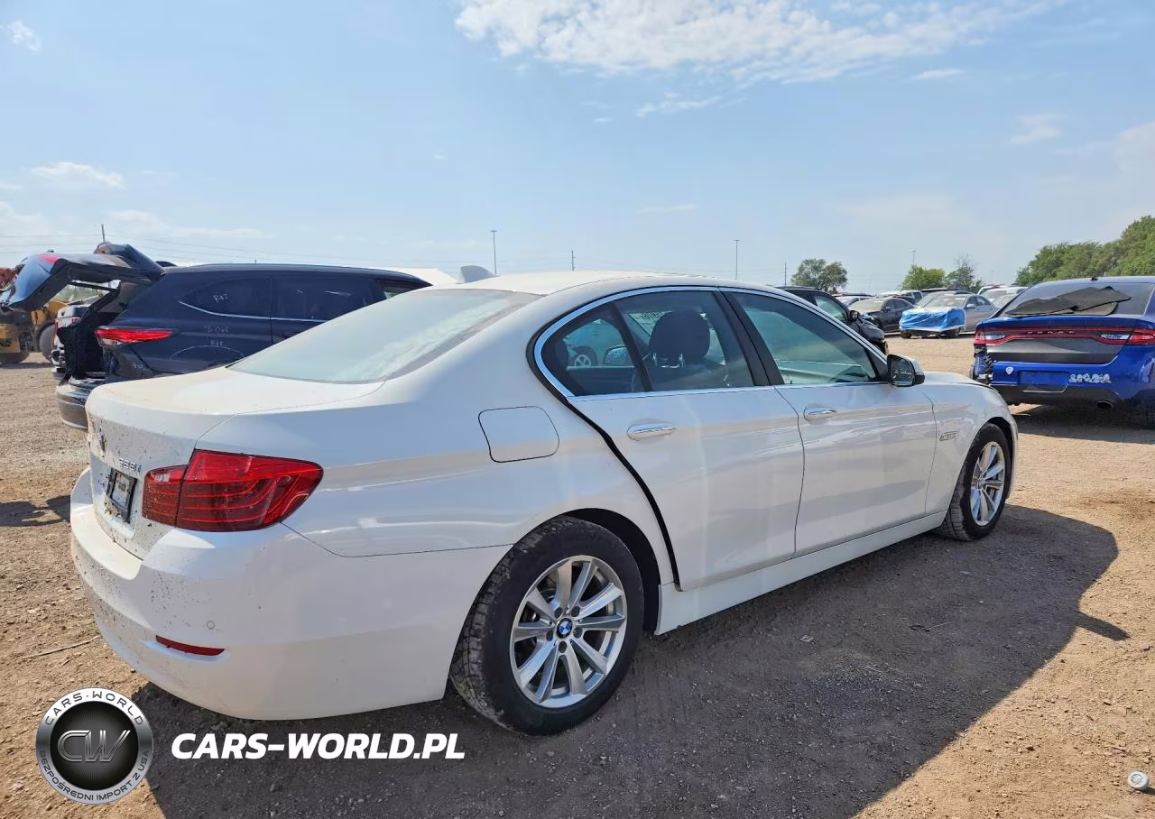 2016 BMW 528 Xi VIN:WBA5A7C53GG147608 - 3