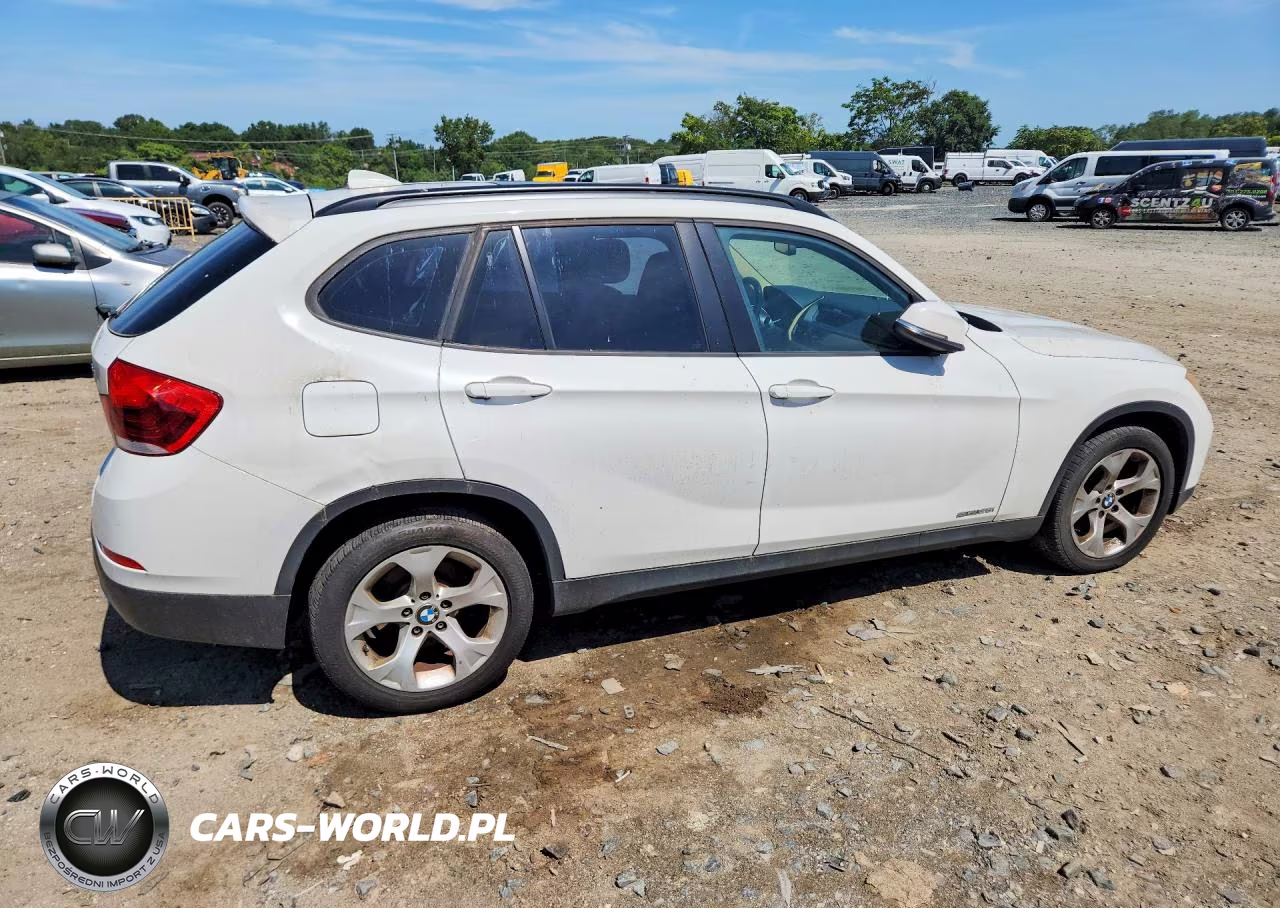 2014 BMW X1 Sdrive28I VIN:WBAVM1C52EVW51967 - 3