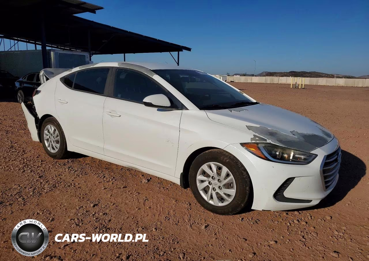2018 Hyundai Elantra Se VIN:5NPD74LF0JH327443 - 4