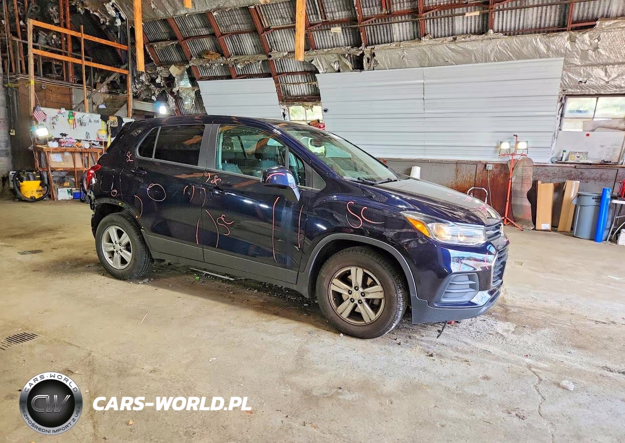 2021 Chevrolet Trax Ls VIN:KL7CJKSB5MB321110 - 4