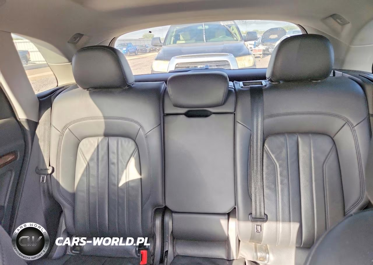 2018 Audi Q5 Premium VIN:WA1ANAFYXJ2013993 - 10
