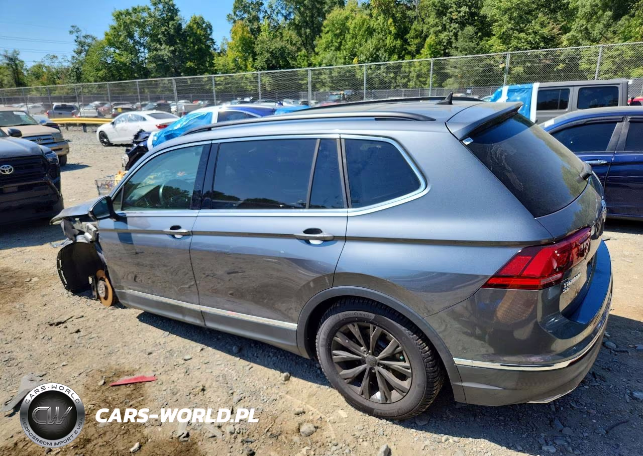 2018 Volkswagen Tiguan Se VIN:3VV2B7AX6JM185176 - 2