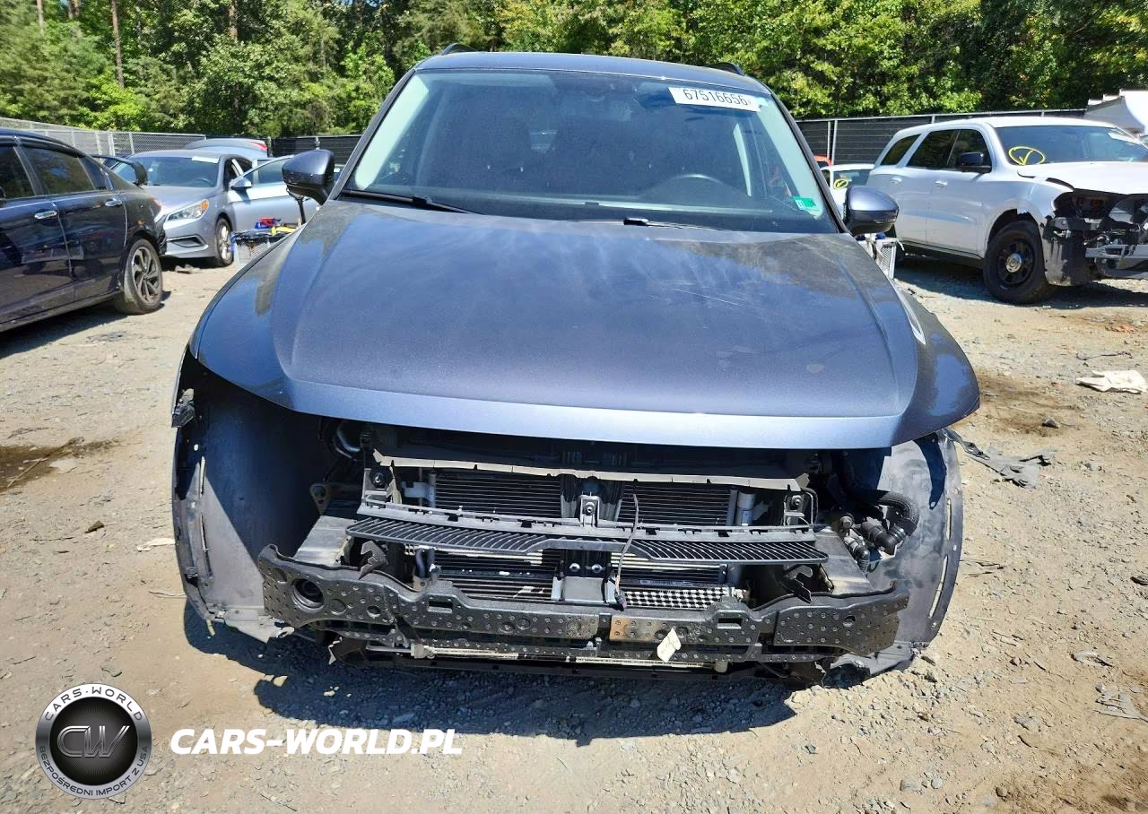 2018 Volkswagen Tiguan Se VIN:3VV2B7AX6JM185176 - 5