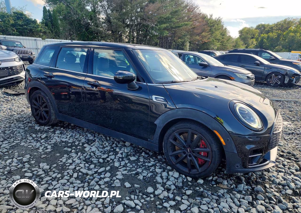 2023 Mini Cooper John Cooper Works Clubman All4 VIN:WMWJZ9C05P2T46762 - 4