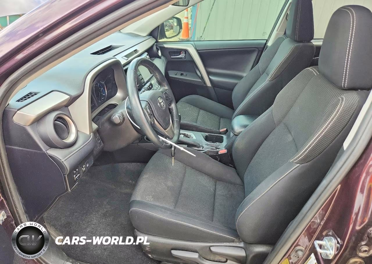 2017 Toyota Rav4 Xle VIN:2T3WFREV9HW338876 - 7