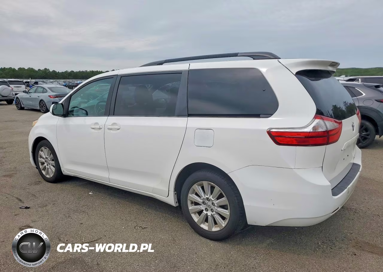 2015 Toyota Sienna Le VIN:5TDJK3DC6FS100761 - 2